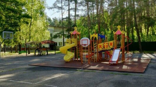 Детская площадка